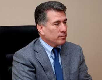 Ziyafət Əsgərov: “Bəzi ölkələrin sözü ilə əməli uyğun gəlirmi?”