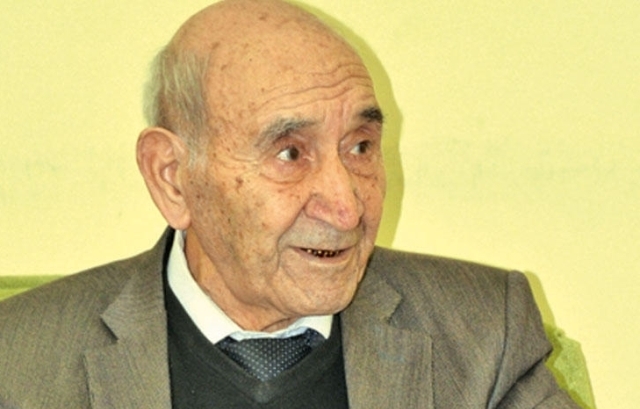 86 yaşlı məşhur bioloq Qara Mustafayev: “Çox zəifləmişəm” - MÜSAHİBƏ