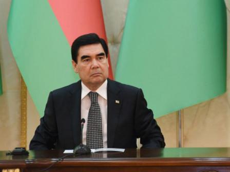 Berdiməhəmmədov İlham Əliyevi təbrik etdi 