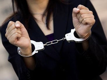 Bakıda külli miqdarda pul və qızıl oğurlayan qadın tutuldu