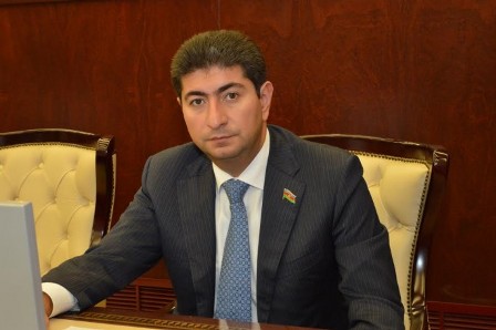 Deputat şikayətləri dinlədi - FOTO