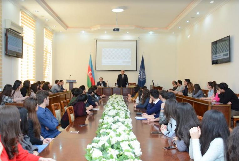 UNEC sahibkarlıq universitetinə çevrilmə yolunda