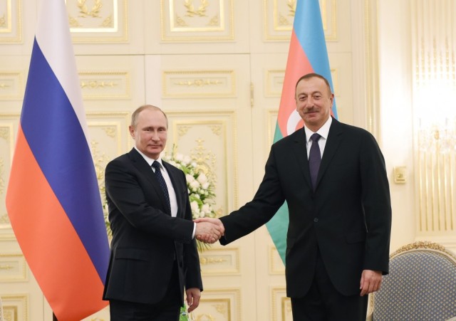 Putin İlham Əliyevi təbrik edib   
