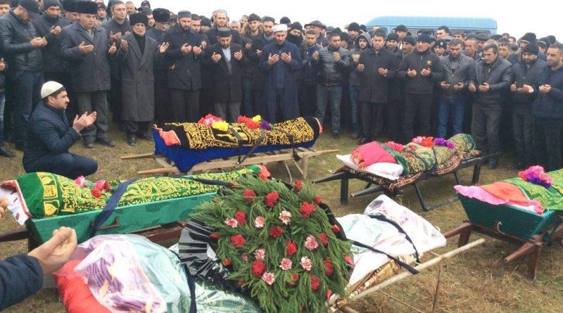 Erməninin öldürdüyü 5 azərbaycanlı gənc dəfn edildi