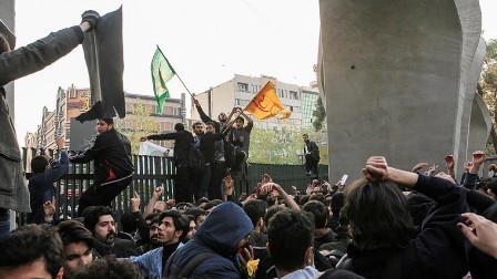 İrandakı aksiyalarda ölənlərin sayı 23-ə çatdı