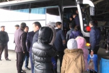 Avtovağzallarda yenidən sıxlıq yarandı - Video