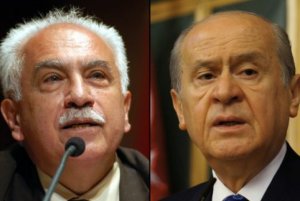 Perinçekdən Baxçalıya ÇAĞIRIŞ: “İranda azərbaycanlılar “bozqurd” işarətləri ilə küçələrə çıxıb...”
