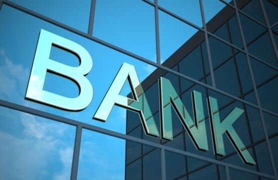 Banklarda əhalinin və şirkətlərin əmanətləri azalıb - RƏSMİ   
