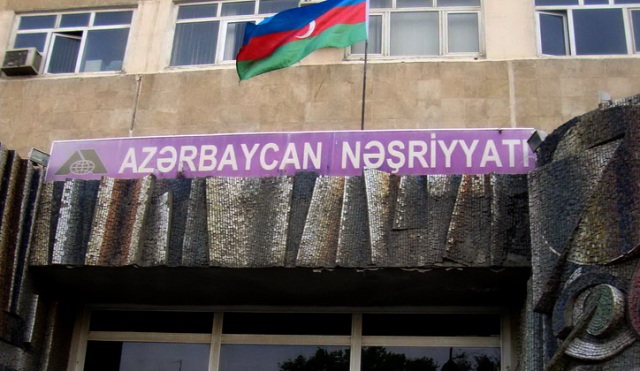 Kağız qıtlığı - “Azərbaycan” və “Qanun” nəşriyatı qəbul etmədi