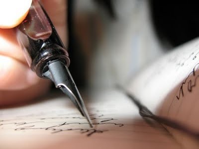 8 dildə danışan azərbaycanlı şair kim olub?  &nbsp;