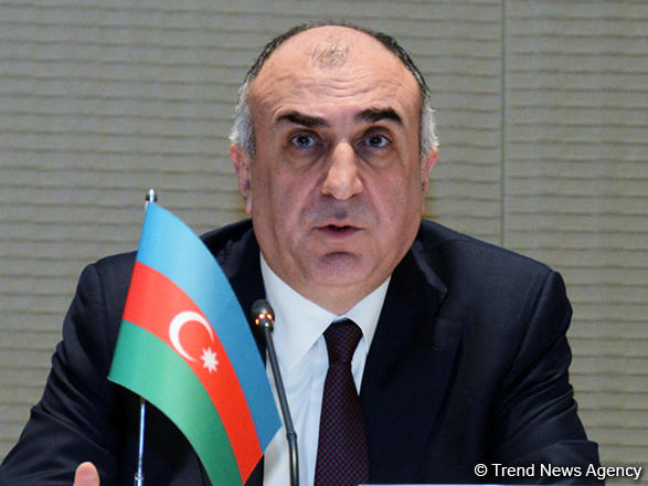 Elmar Məmmədyarov Fransaya gedir
