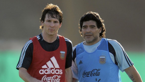 Argentina prezidenti Messi ilə Maradona arasında seçim etdi