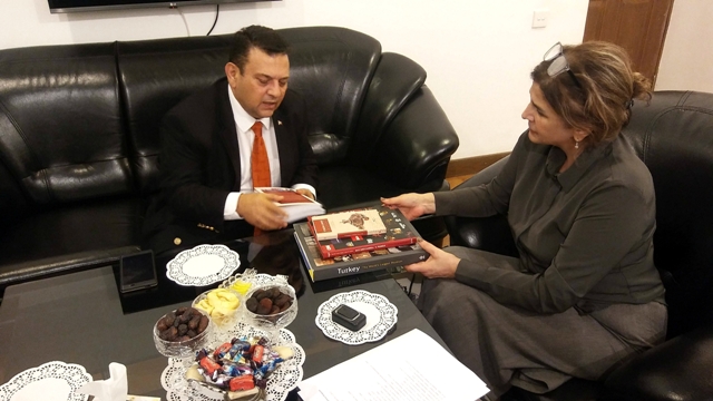 Türkiyə Səfirliyinin rəsmisi Tərcümə Mərkəzində