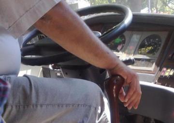 Bakıda avtobus piyadanı vuraraq öldürdü 