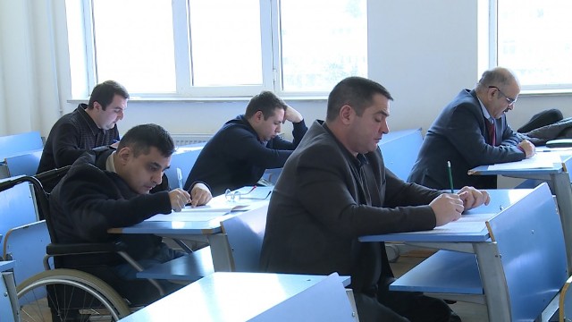 Vəkilliyə namizədlərin imtahan nəticələri: 1966 nəfərdən 1266-sı 60 ballıq səddi keçə bilmədi