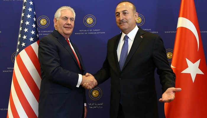 Çavuşoğlu ABŞ-lı həmkarı ilə İraqdakı vəziyyəti müzakirə etdi