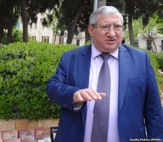 Əlövsət Ağalarova “Əməkdar jurnalist” fəxri adı verilib