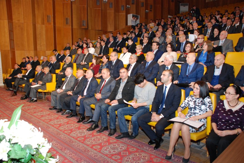 Həmkarlar İttifaqları Konfederasiyasının qurultayı başladı   