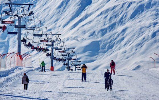 Gürcüstana gedən azərbaycanlı turistlərin sayı artıb