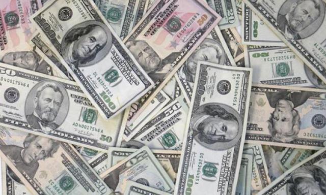 Dünya zənginləri 1 gündə 114 milyard dollar itirib