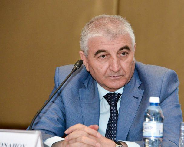 Məzahir Pənahovdan ANONS: Sosial şəbəkələrin monitorinqi keçiriləcək