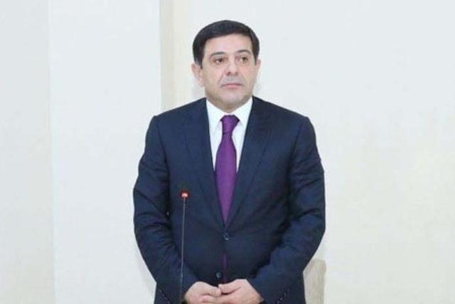 Binəqədinin icra başçısına yeni rüşvət ittihamları - FOTOLAR, VİDEO