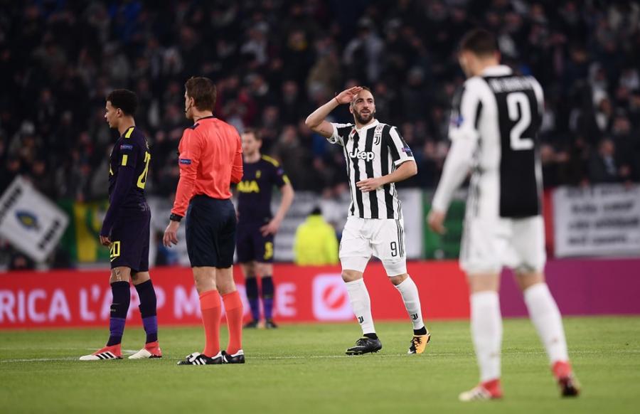 Çempionlar Liqasında 1/8 final başladı - İlk NƏTİCƏLƏR   