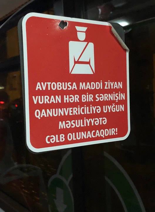Komfortlu avtobus arzulayan sərnişinlərin “əl işləri” - FOTOLAR
