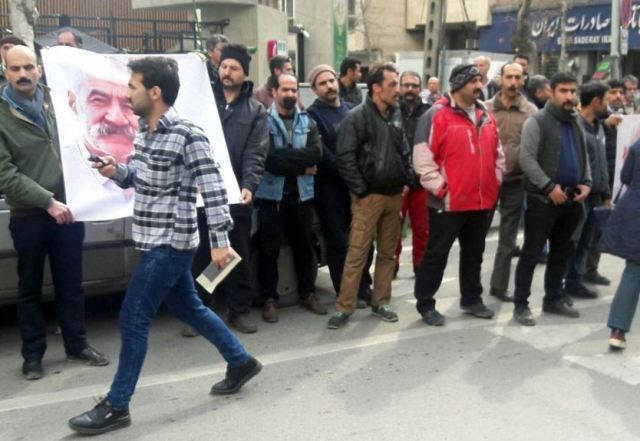 Tehranda polislə dərvişlərin toqquşması - 6 ölü