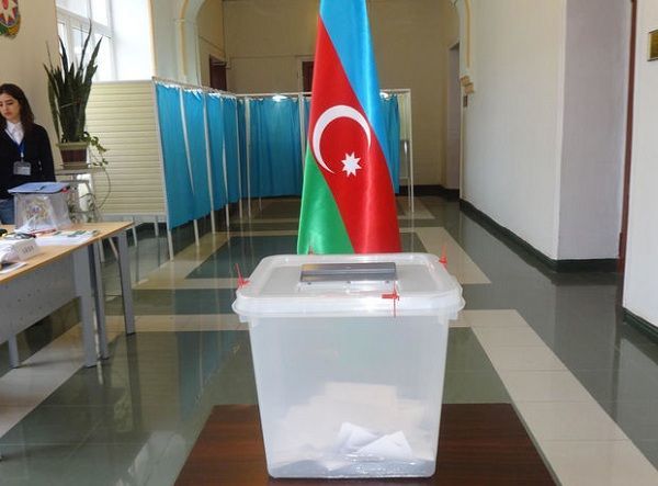 Sabahdan seçicilərə səsvermə vəsiqəsinin verilməsinə başlanılacaq
