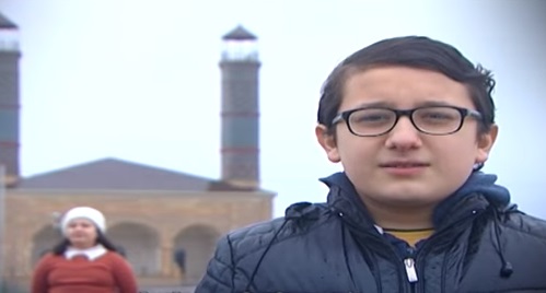 Məktəbli bacı-qardaş Xocalı kompozisiyası hazırladı - VİDEO   