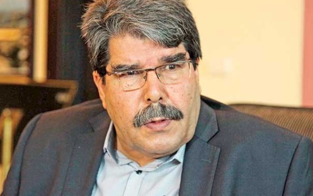 Çexiya YPG liderini azad etdi