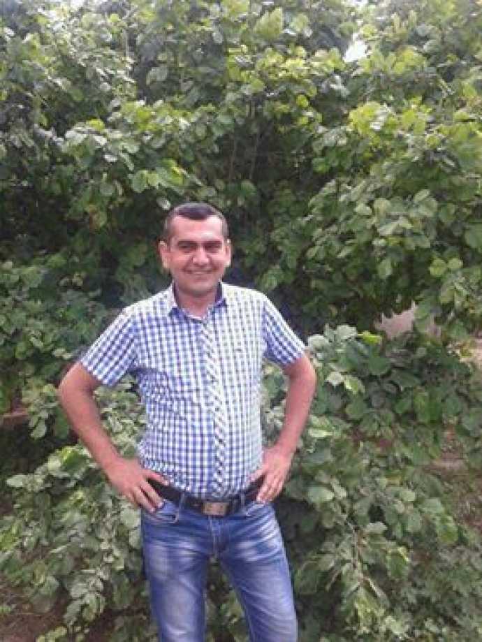 Ölümlə çarpışan şəxs imkanlı adamlardan kömək istəyir 