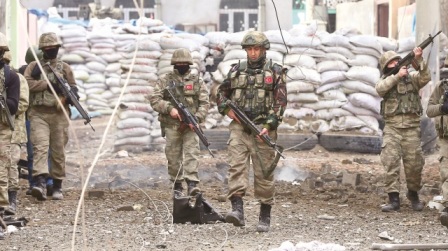 Afrində bir gündə 101 terrorçu zərərsizləşdirildi