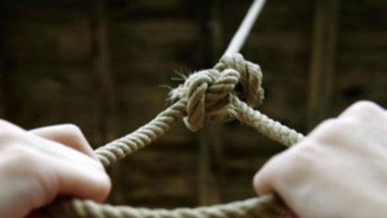 Zaqatalada 4-c&uuml; sinif şagirdi intihar edib