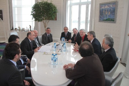 Əbülfəs Qarayev Moldova nümayəndələri ilə nələrdən danışdı?