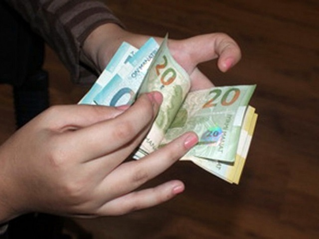 Sosial təminat müəssisələrində çalışan işçilərin maaşını artırıldı