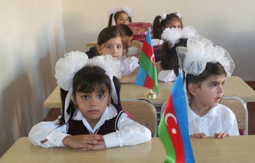 Gəncə, Sumqayıt və Abşeronda 1-ci sinfə sənəd qəbulu başladı