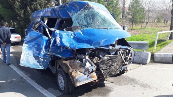 Şagirdlərin düşdüyü qəza ilə bağlı cinayət işi başlandı