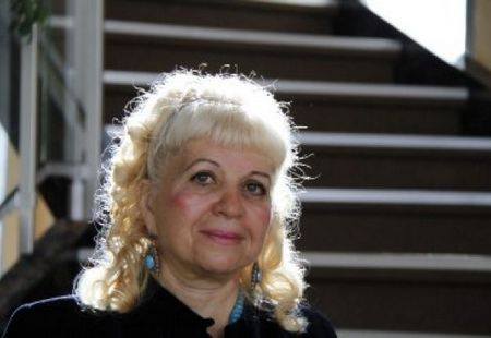 Dünya şöhrətli azərbaycanlı pianoçu Adilə Əliyevanı yaxından tanıyaq   