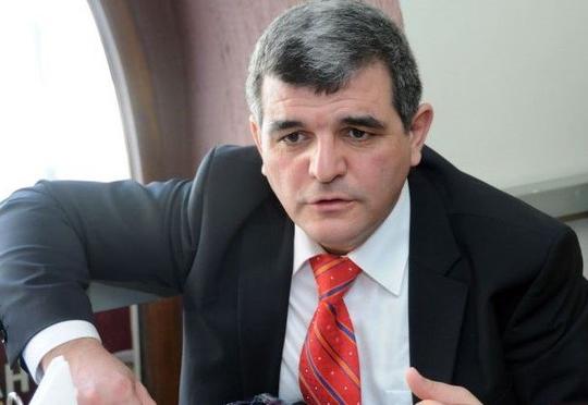 Deputat hökumətin hesabatına etiraz etdi