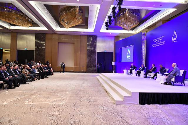 VI Qlobal Bakı Forumu panel iclasları keçirilir