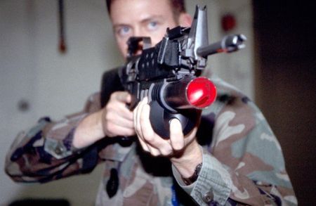 ABŞ-ın sirli lazer silahı – VİDEO