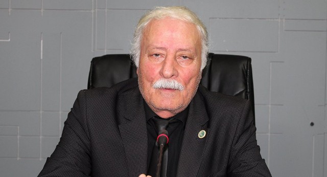 Ekoloq jurnalistləri söyən akademiki biabır etdi 