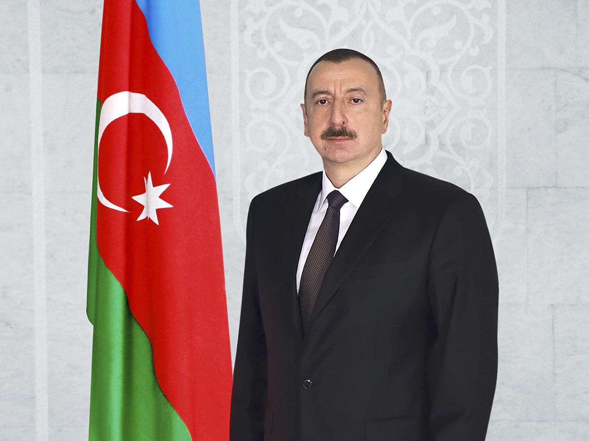 İlham Əliyev Misir prezidentini təbrik edib