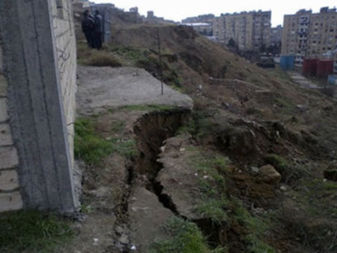 Elmlər Akademiyasının s&uuml;r&uuml;şmə zonasında quraşdırdığı aparat OĞURLANDI