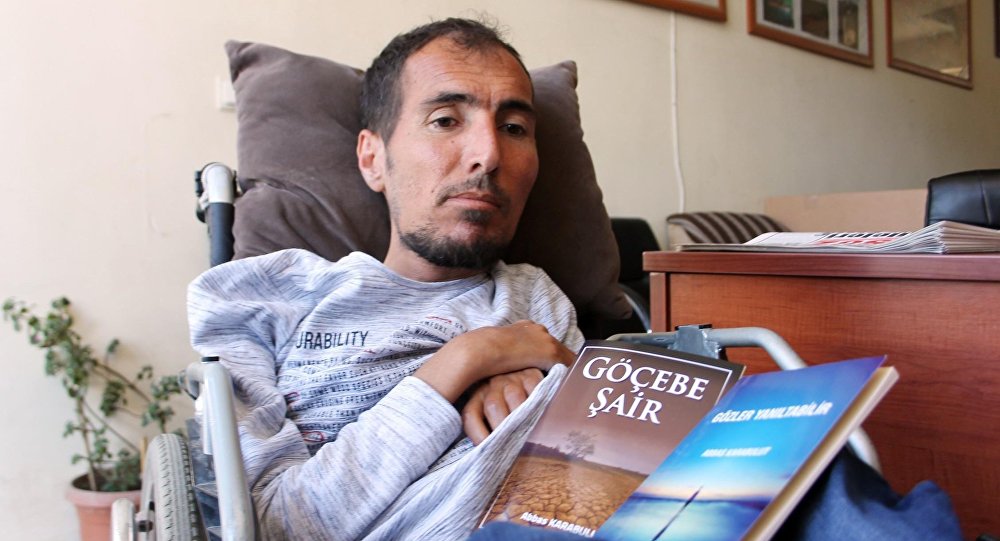 Bircə gün də məktəbə getməyib 12 kitab yazdı - FOTO