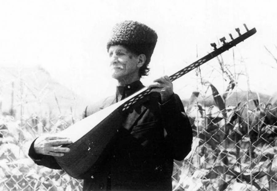 Azərbaycan  Aşıqlar  Birliyinin Aşıq Şəmşirlə bağlı planları var   