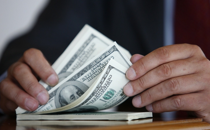 Rusiyalı iş adamları 1.2 milyard dollar itirdilər