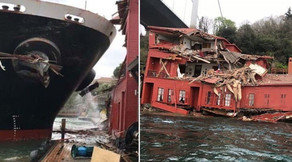 Tanker XVIII əsrə aid qədim saraya çırpıldı 